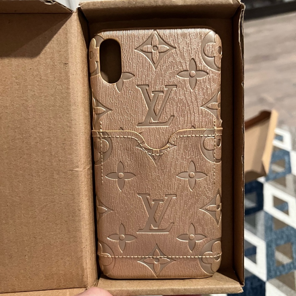 XS MAX iPhone Case